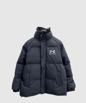 발렌시아가 다운 재킷