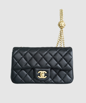샤넬 클래식 플랩백 뉴미니 블랙 금장 까멜리아