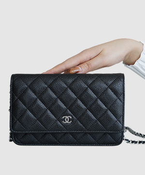 샤넬 클래식 WOC 블랙 은장 캐비어