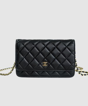 샤넬 클래식 WOC 블랙 금장 램스킨