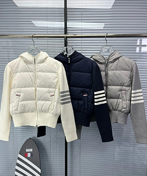 톰브라운 후드 니트 패딩