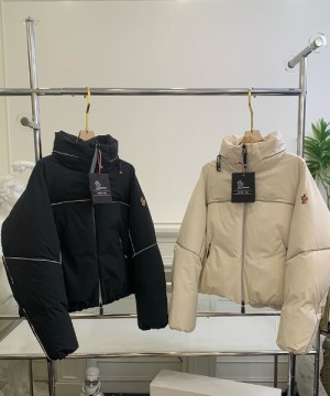 몽클레어 클라이스 쇼트 다운 재킷