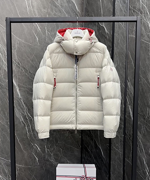 몽클레어 포이리에 Poirier 남성 다운 숏 패딩