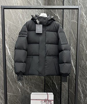 몽클레어 그레노블 남성 다운 패딩