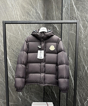 몽클레어 사이클론 Cyclone 남성 숏 패딩