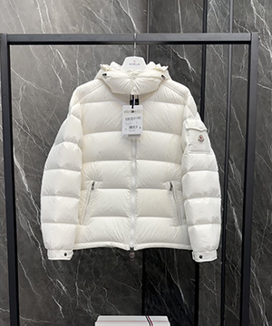 몽클레어 마야 Maya 다운 숏 패딩