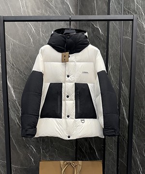 버버리 패치 버튼 후드 다운 패딩