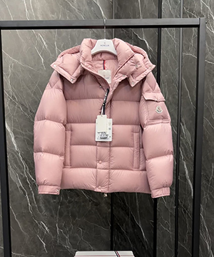 몽클레어 마야 Maya 70 펄 여성 다운 숏 패딩