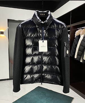 몽클레어 니트 가디건 경량 패딩