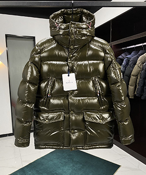 몽클레어 키아블라세 Chiablese 숏 다운 패딩