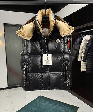 몽클레어 루줄레 LUZULE 다운 베스트 패딩 조끼