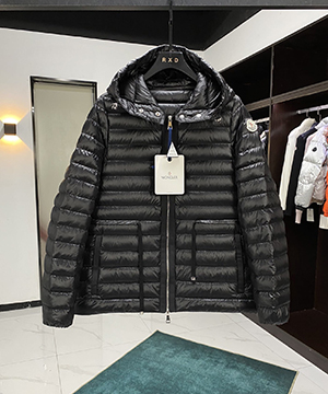 몽클레어 라이에 Raie 숏 경량 패딩