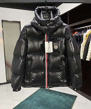 몽클레어 몽벨리아드 MONTBELIARD 숏 다운 패딩