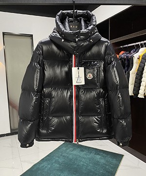 몽클레어 몽벨리아드 MONTBELIARD 숏 다운 패딩