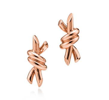 티파니앤코 티파니 노트 귀걸이 로즈골드