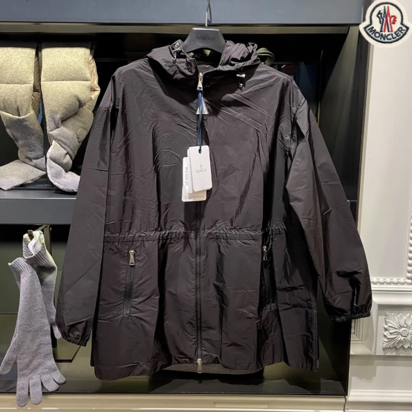 몽클레어 Wete 웨트 여성 바람막이 자켓 블랙