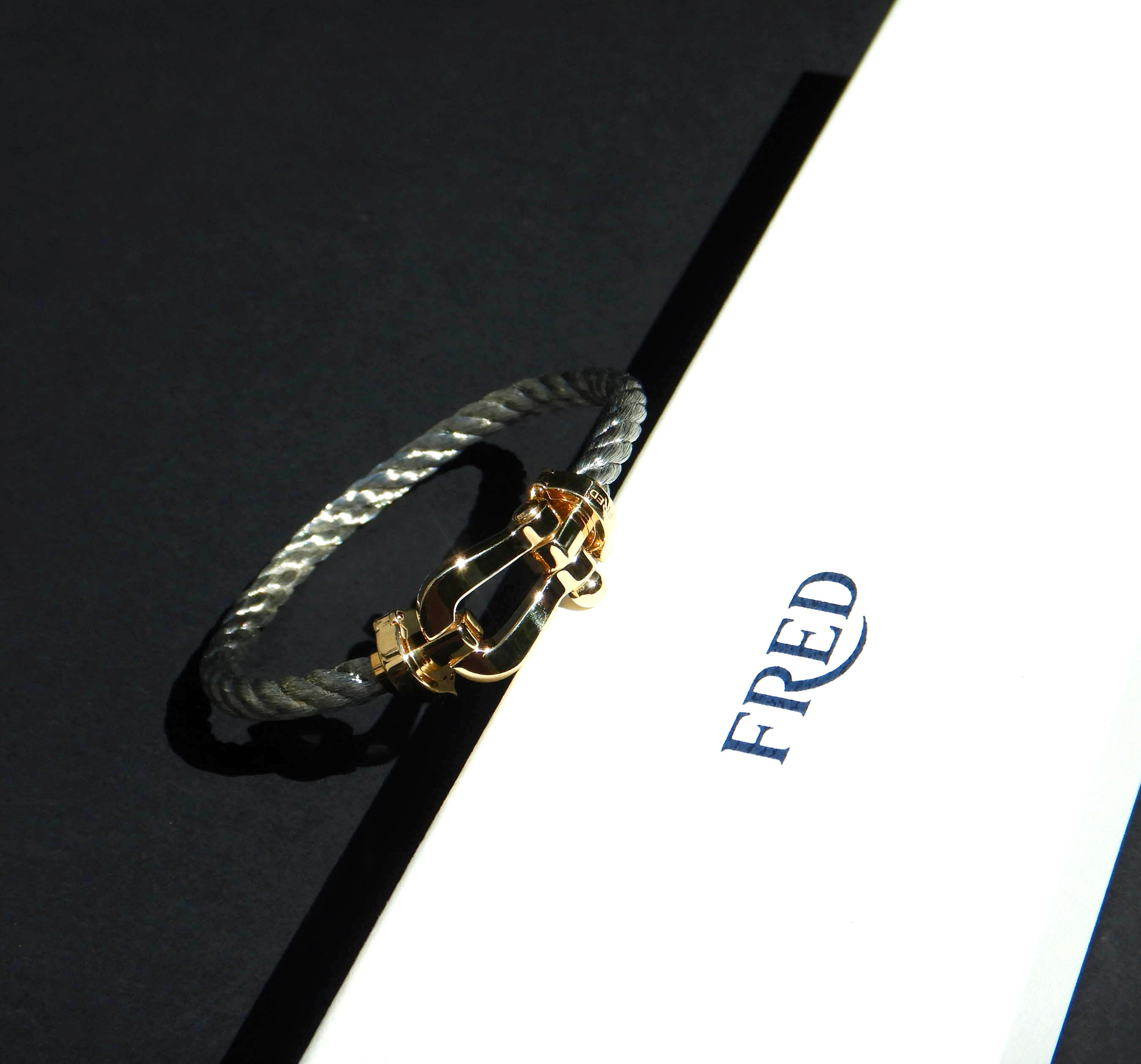 프레드 포스텐 팔찌