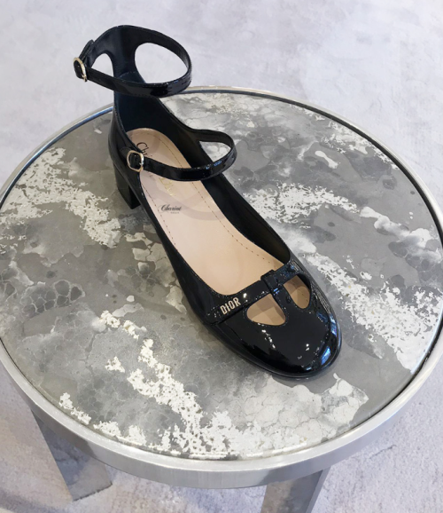 디올 엠므 발레 펌프스