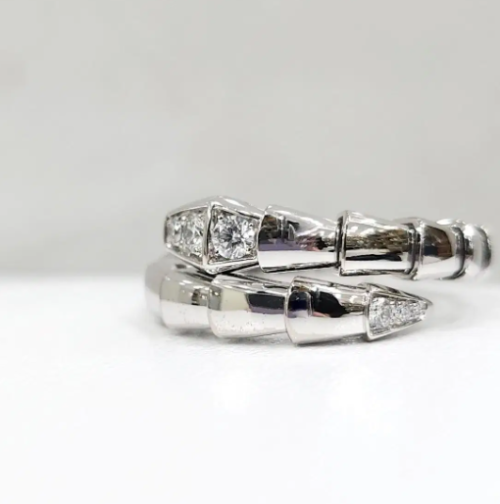 불가리 세르펜티 바이퍼 링