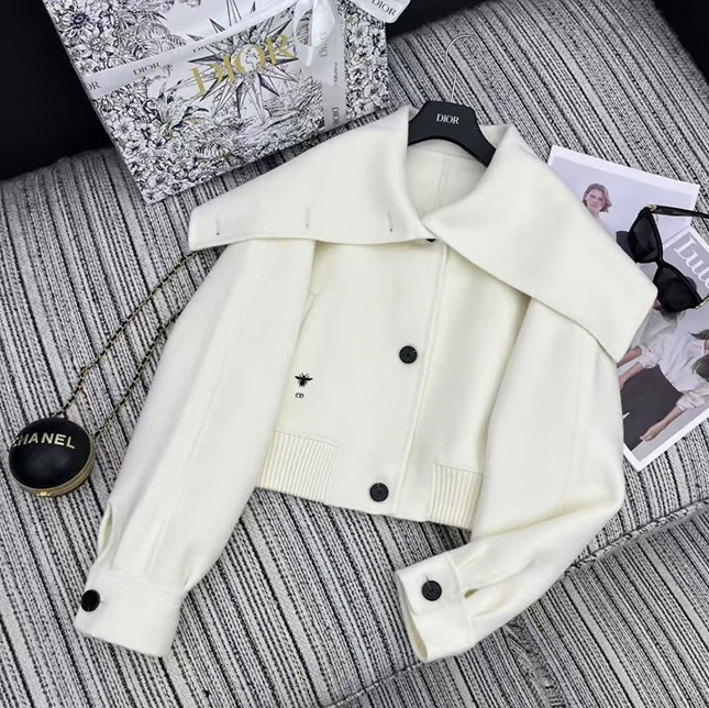 디올 화이트 크롭 울 재킷