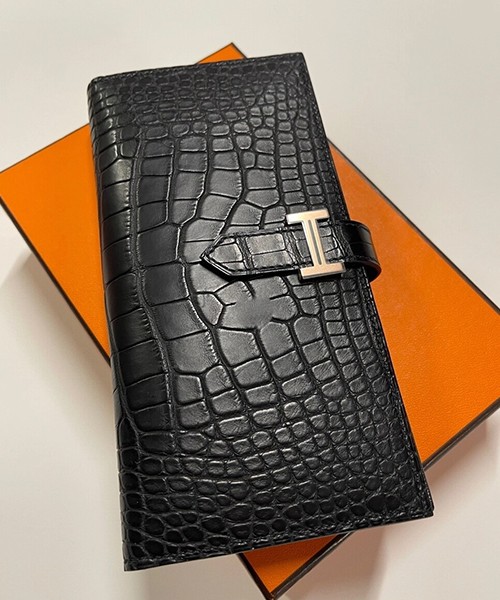 에르메스 베안 장지갑 매트 블랙 크로커와니 (블랙&금장)