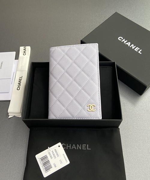 샤넬 여권 케이스 A80385