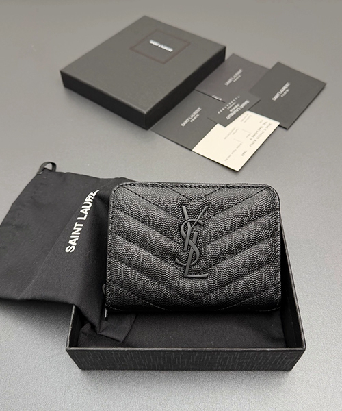 생로랑 카산드라 마틀라세 컴팩트 지퍼라운드 동전지갑 403723