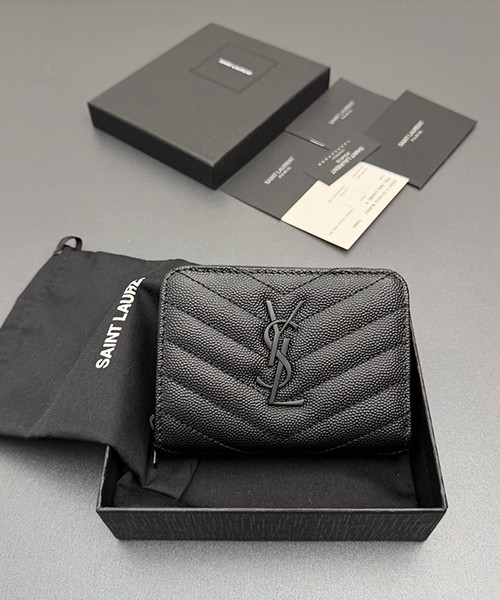 생로랑 카산드라 마틀라세 컴팩트 지퍼라운드 동전지갑 403723