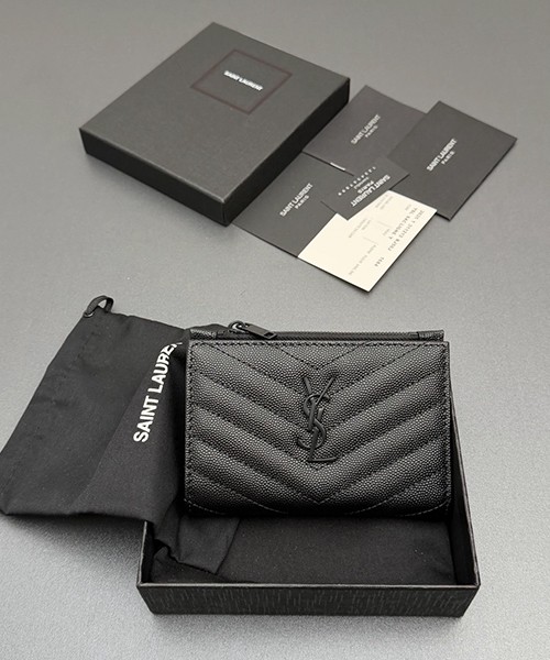 생로랑 카산드라 마틀라세 컴팩트 카드 동전지갑 668287