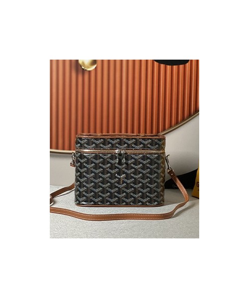 고야드 뮤즈 베니티 나노 길이: 11 cm 너비: 6.5 cm 높이: 9 cm 무게: 160 g