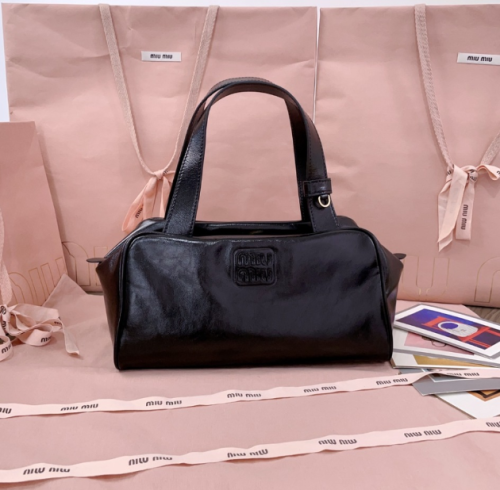 MIUMIU 미우미우 가죽 탑 핸들 백 5BB182