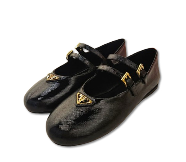 프라다 발레리나 플랫 슈즈 블랙