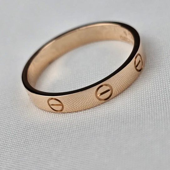 까르띠에 러브 링 스몰 로즈골드