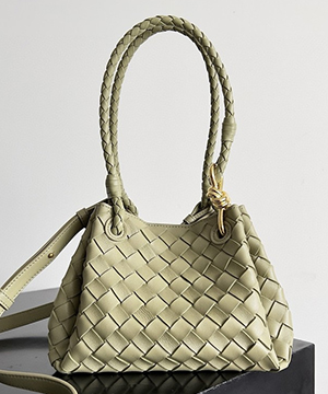 보테가베네타 안디아모 파라슈트 스몰