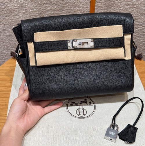 에르메스 켈리 PM 메신저백 블랙 은장