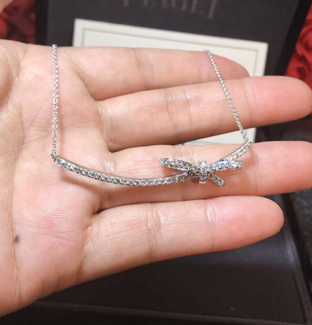 샤넬 Ruban 네크리스 화이트 골드 & 다이아몬드 - J12819