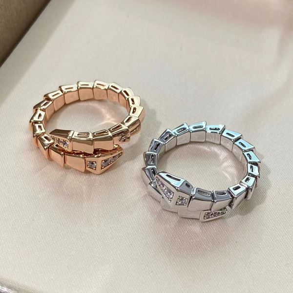 불가리 세르펜티 바이퍼 링 반지