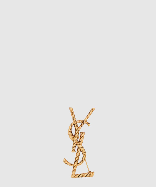 생로랑 메탈 소재의 CASSANDRE YSL 브로치 652410