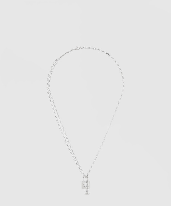 셀린느 트리옹프 락 목걸이 461HH6