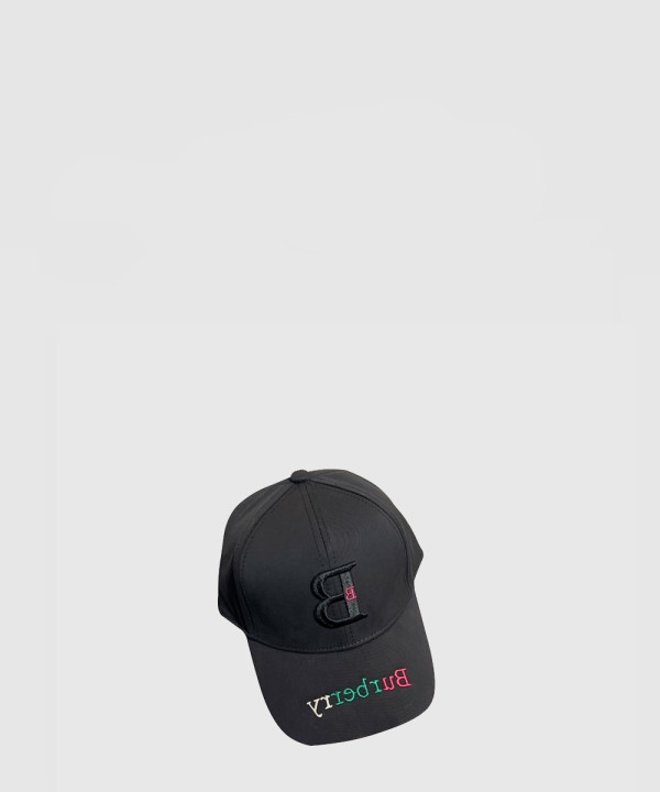 버버리 베이스볼 캡 8056337