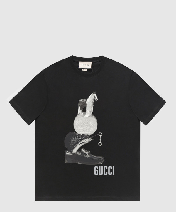 구찌 로고 프린트 반팔