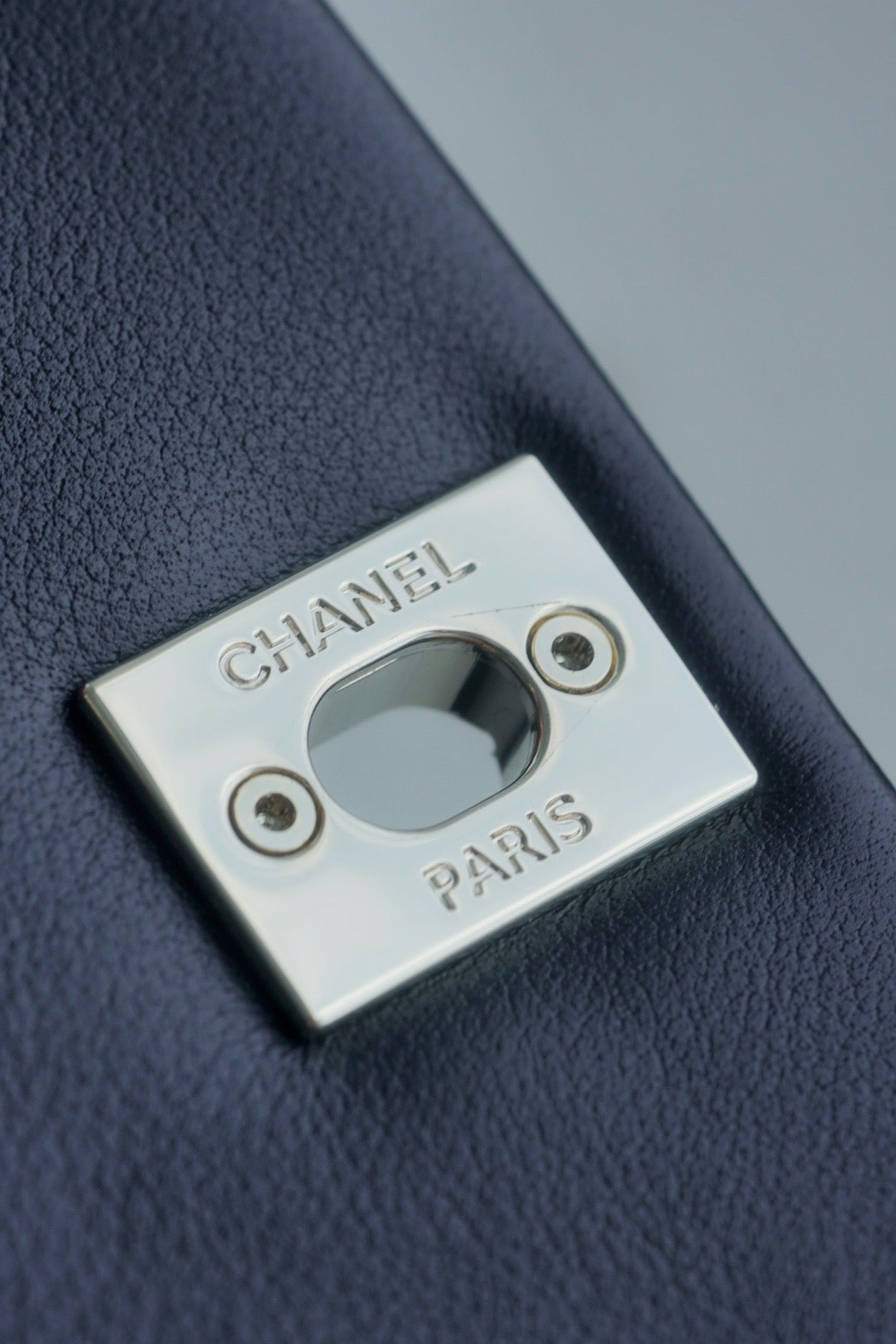 90000732_d17.jpg
