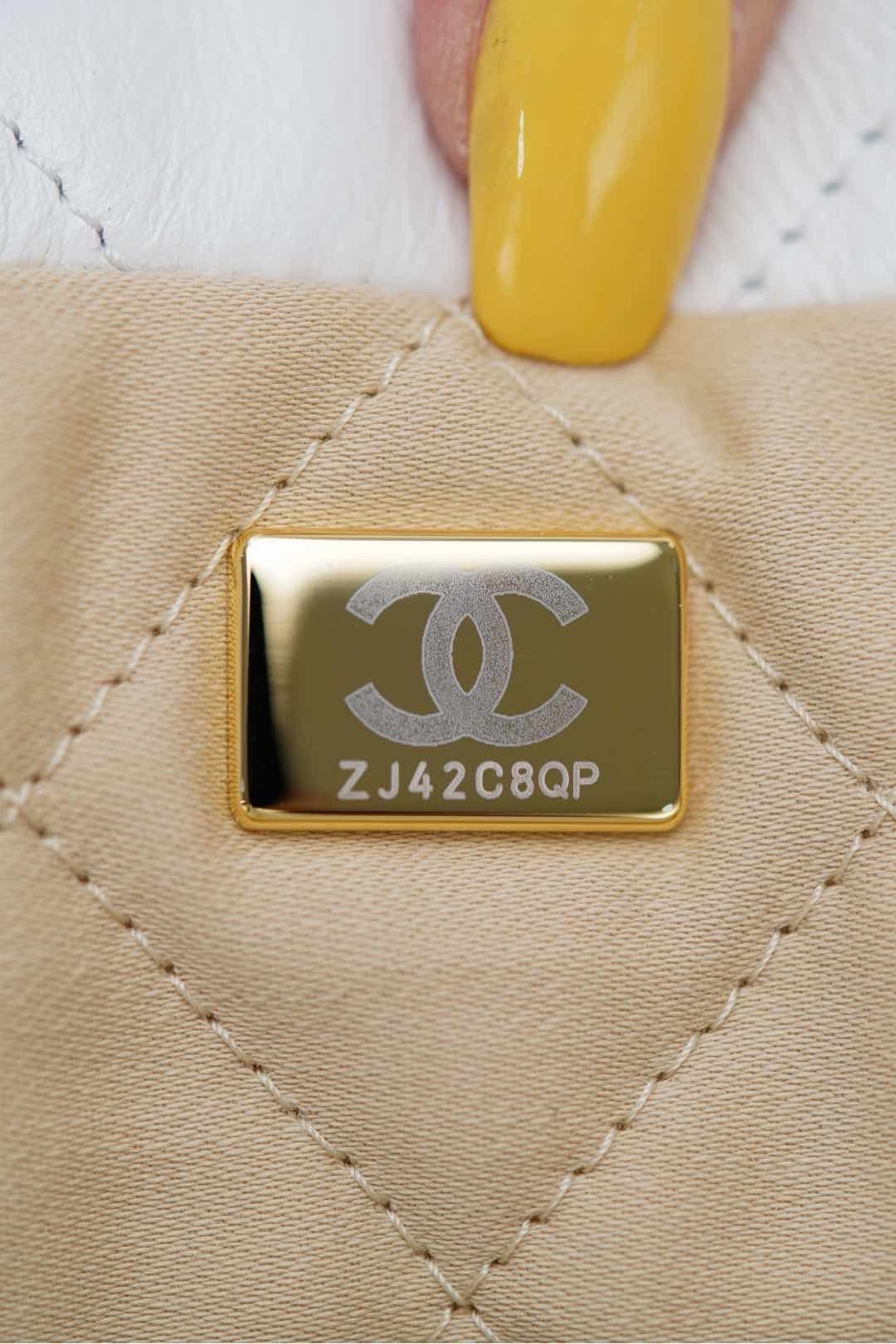 90000922_d24.jpg