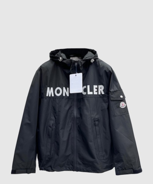 몽클레어 로고 집업 자켓