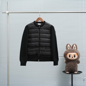 몽클레어 니트 경량패딩