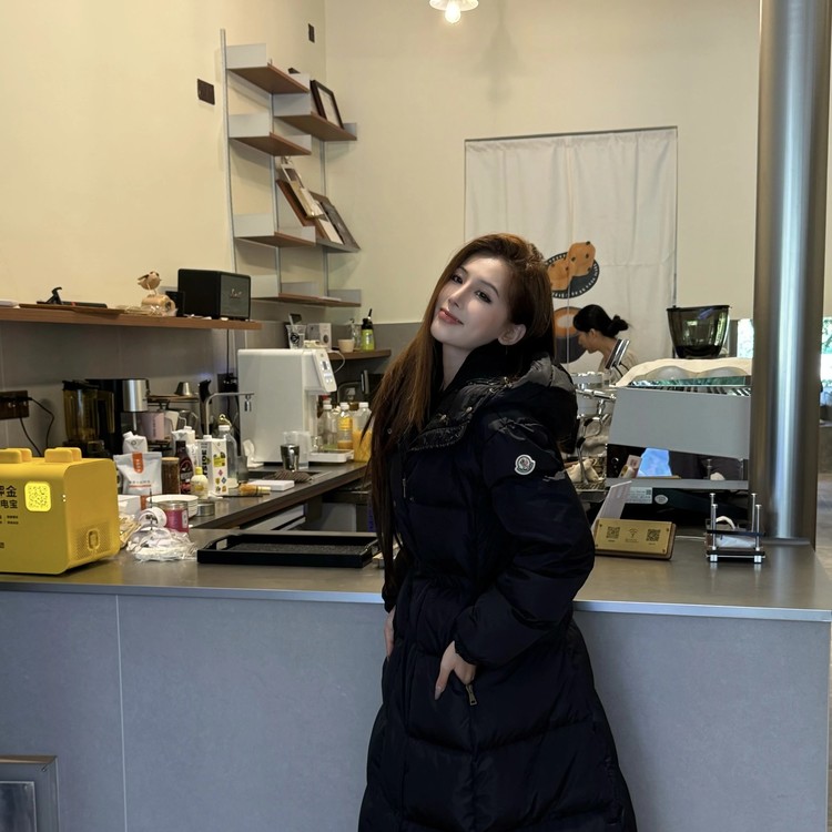 몽클레어 샤메르 후드 롱 패딩 2컬러