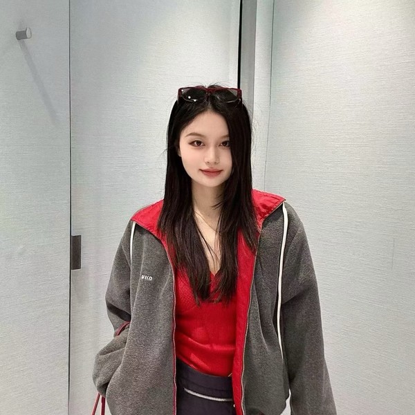 미우미우 리버시블 집업 점퍼