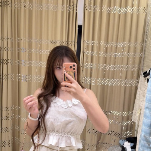 [고퀄]샤넬 플라워 모노그램 크롭 나시